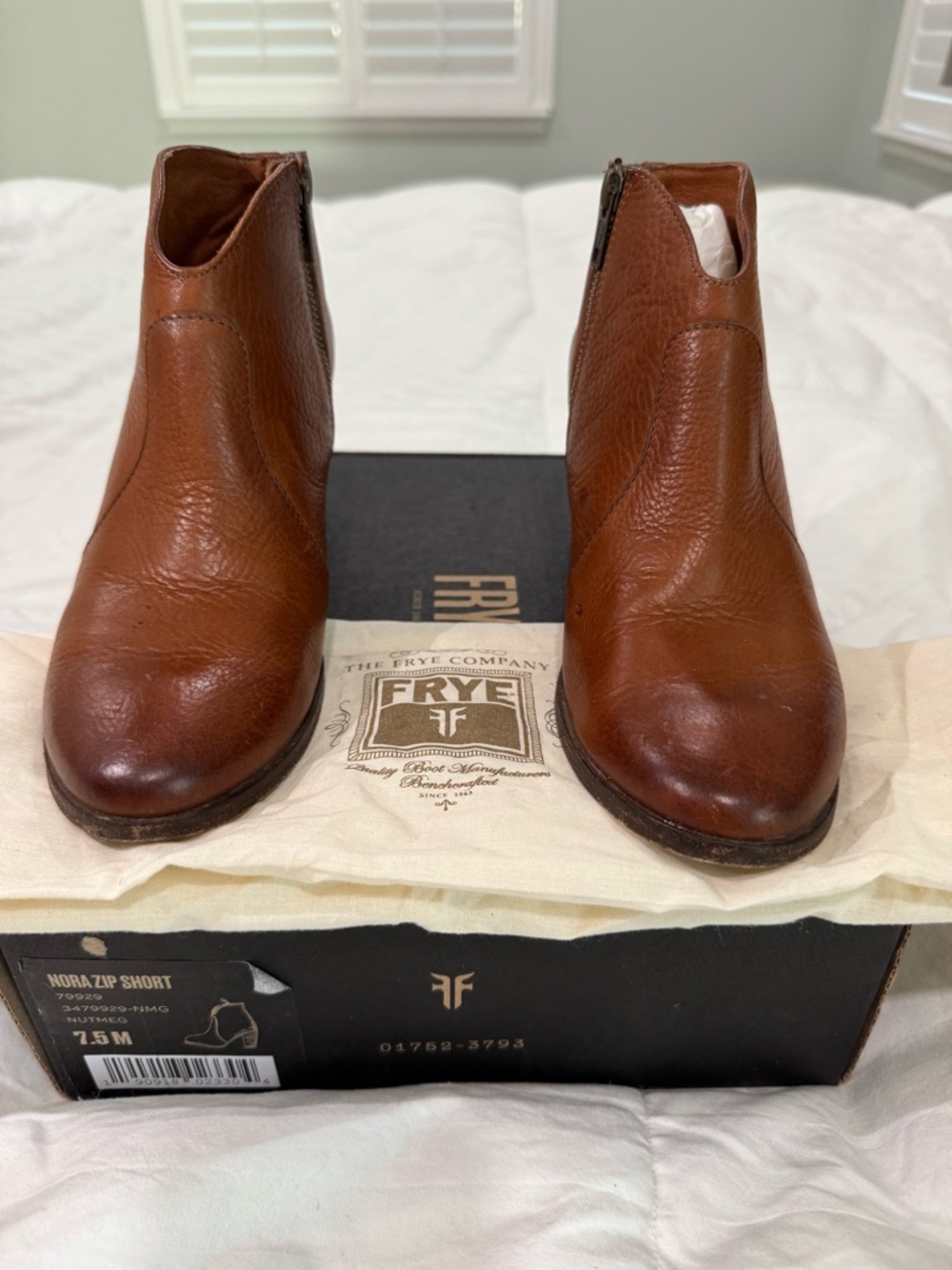 Frye Men's Chestnut Brown Leather Zip Ankle Boots